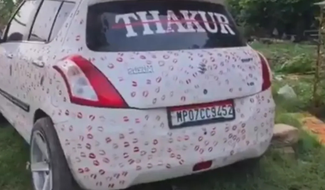 Gwalior man fined Rs 5,500 after girlfriend covers car with 3,400 lipstick marks