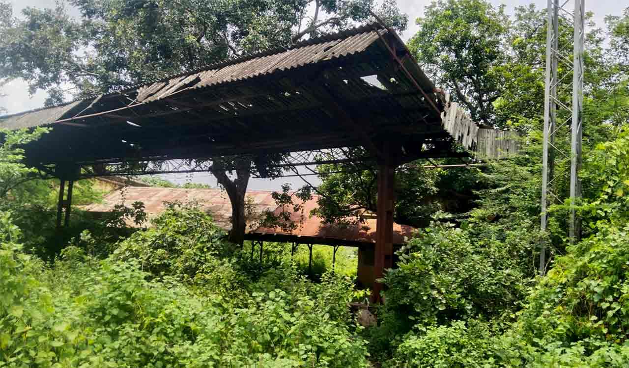 Public seeks revival of British era Yellandu railway station in Kothagudem