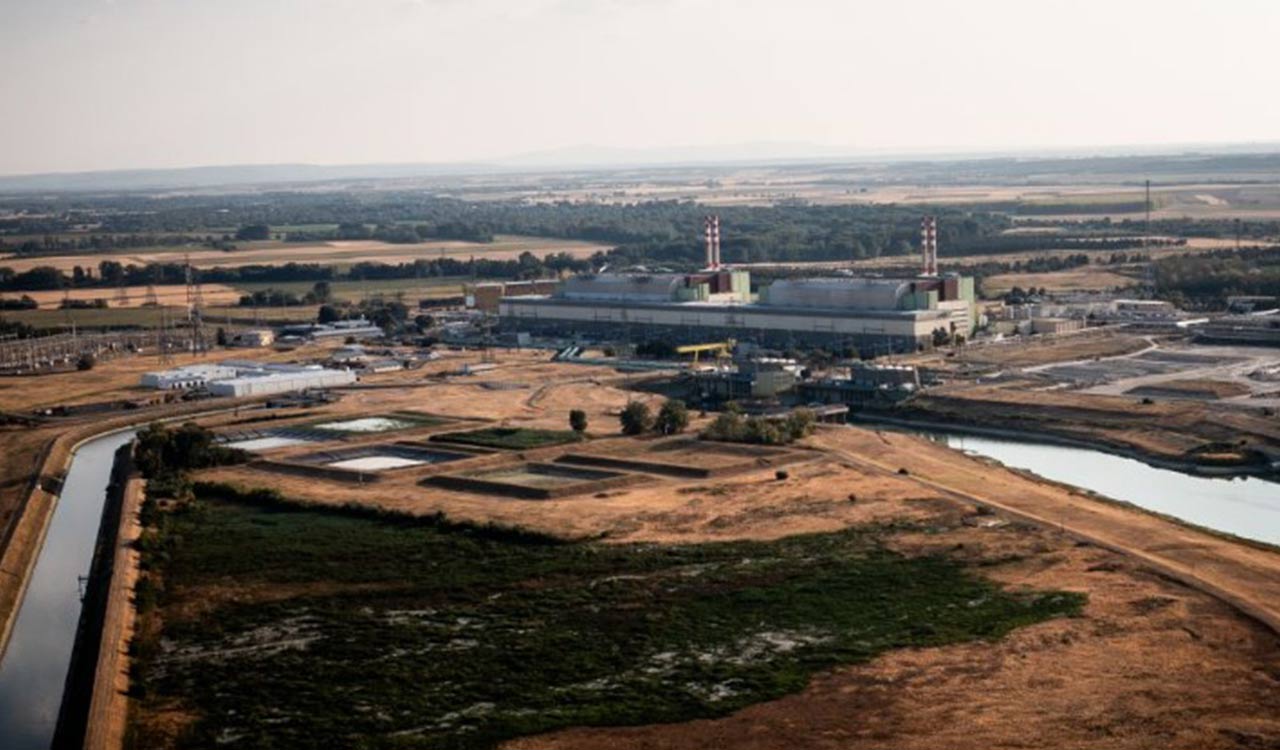 Hungary faces ‘most critical 5 days’ as drought threatens nuclear plant shutdown