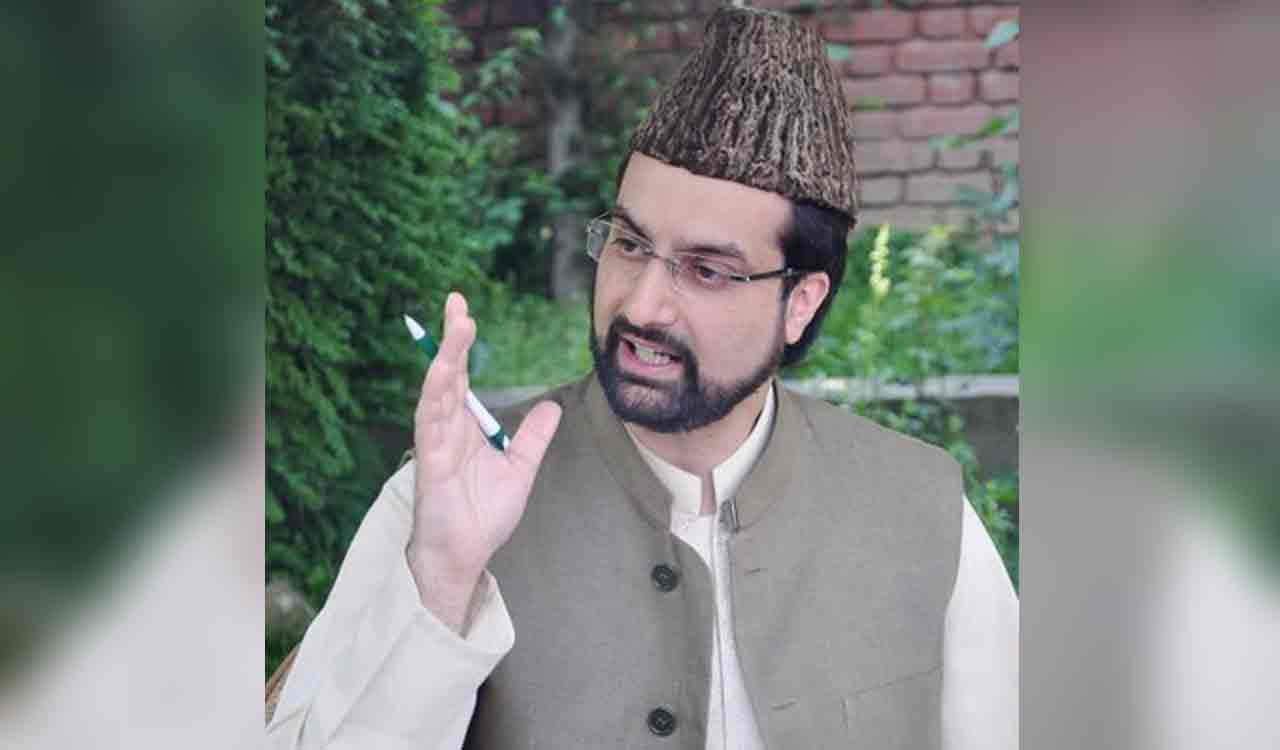 Mirwaiz Umar Farooq seeks restoration of Jammu and Kashmir statehood and Article 370