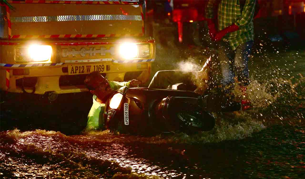 Namasthe Telangana photojournalist wins national photography award
