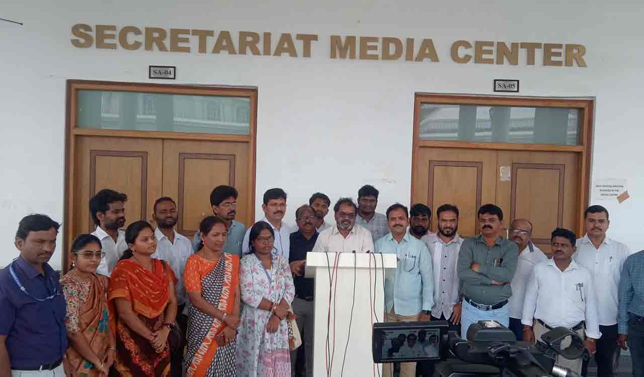 Telangana Polytechnic JAC opposes merger of polytechnics with Young India Skills University