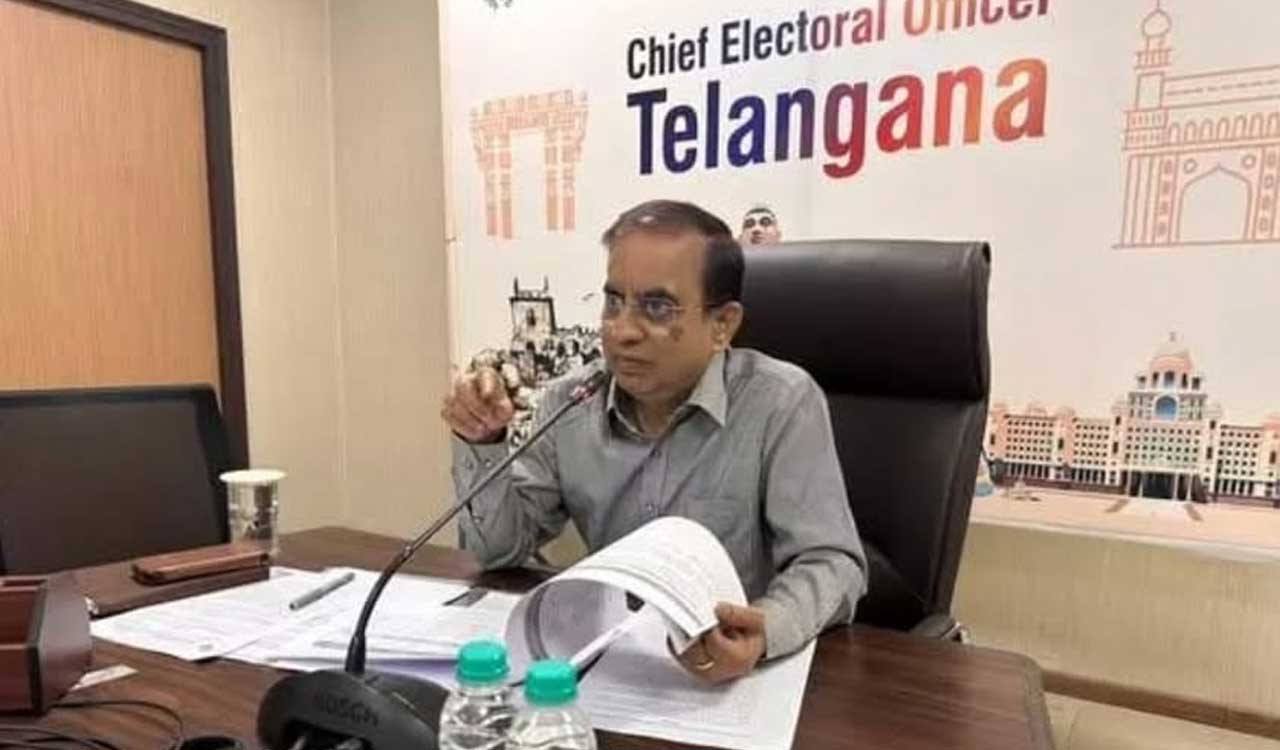 Telangana CEO warns voters against fake ECI messages over SIR forms