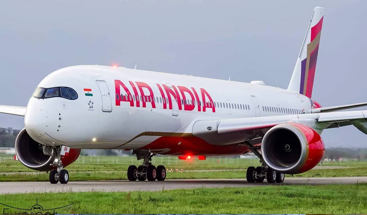 Delhi-bound flight makes precautionary landing at Lucknow airport after smoke alarm goes off