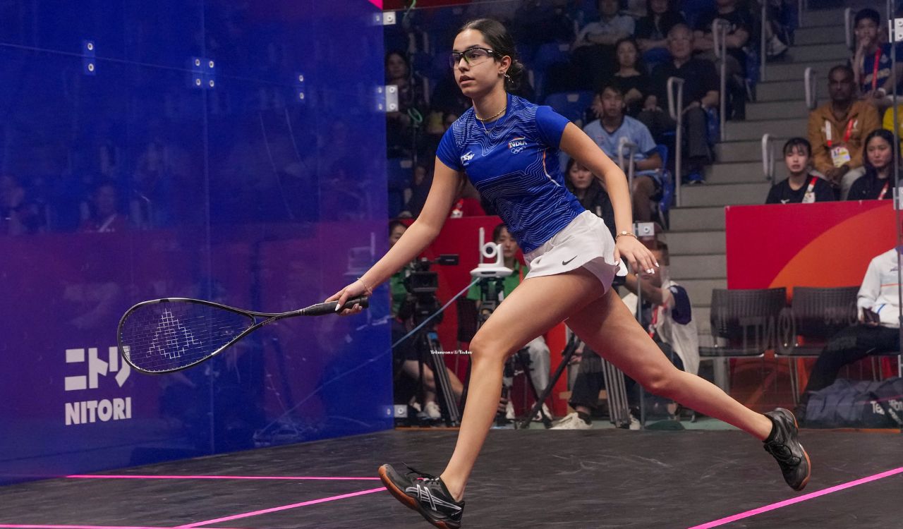 Anahat, Abhay join Joshna in assuring India three squash medals at Asian Games