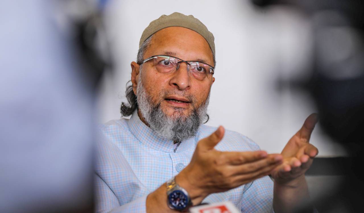 Owaisi urges citizens to respond to SIR notices, warns SIR of electoral rolls could be NRC backdoor