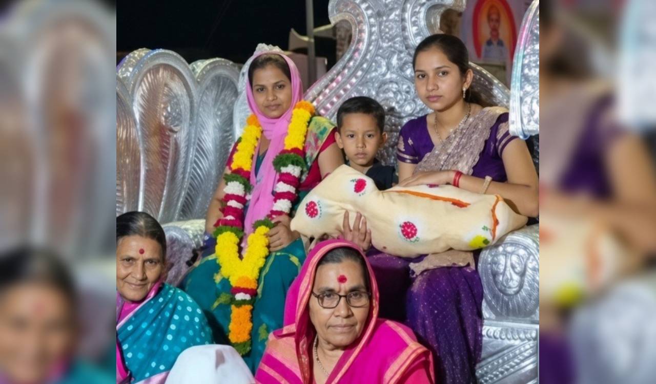 Maharashtra’s Beed family celebrates birth of first baby girl in 200 years