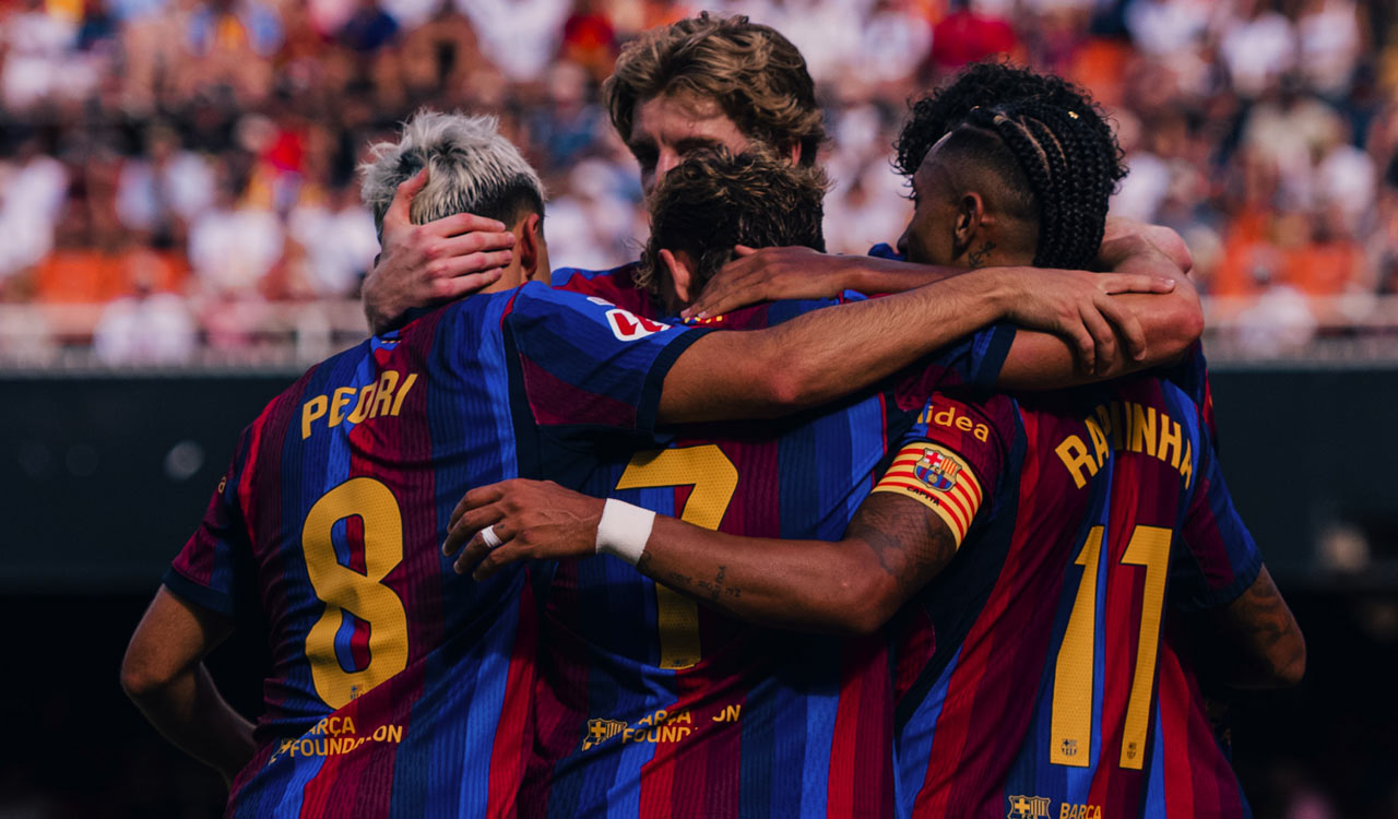 Barcelona thrash Valencia 5-0 to maintain perfect La Liga start