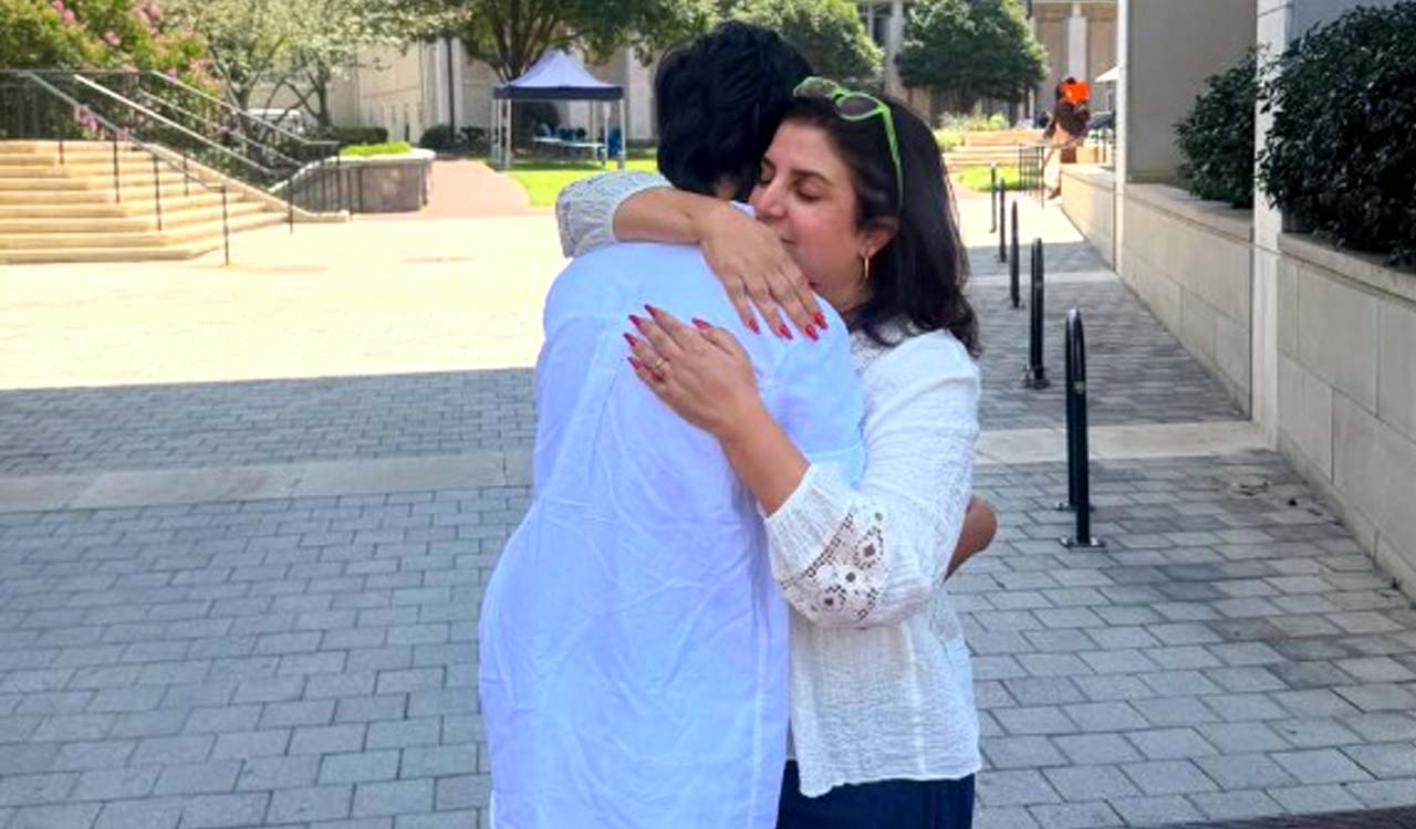 Farah Khan gets emotional as triplets Diva, Anya and Czar leave for college