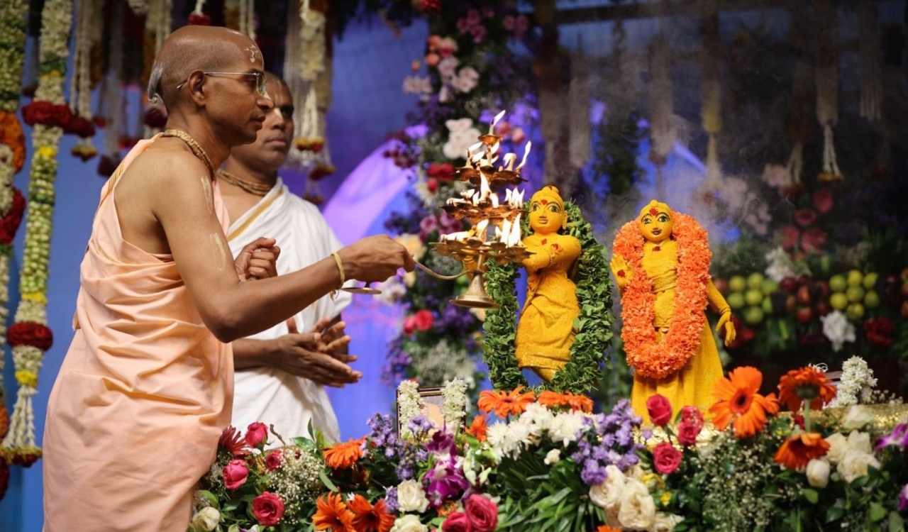 Grand Janmashtami Celebrations Sweep Hare Krishna Golden Temple