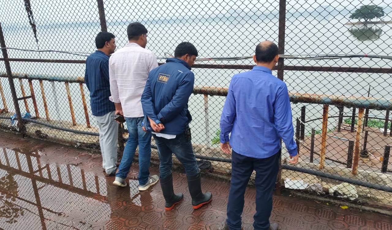 HYDRAA tackles waterlogging after heavy rain in Secunderabad