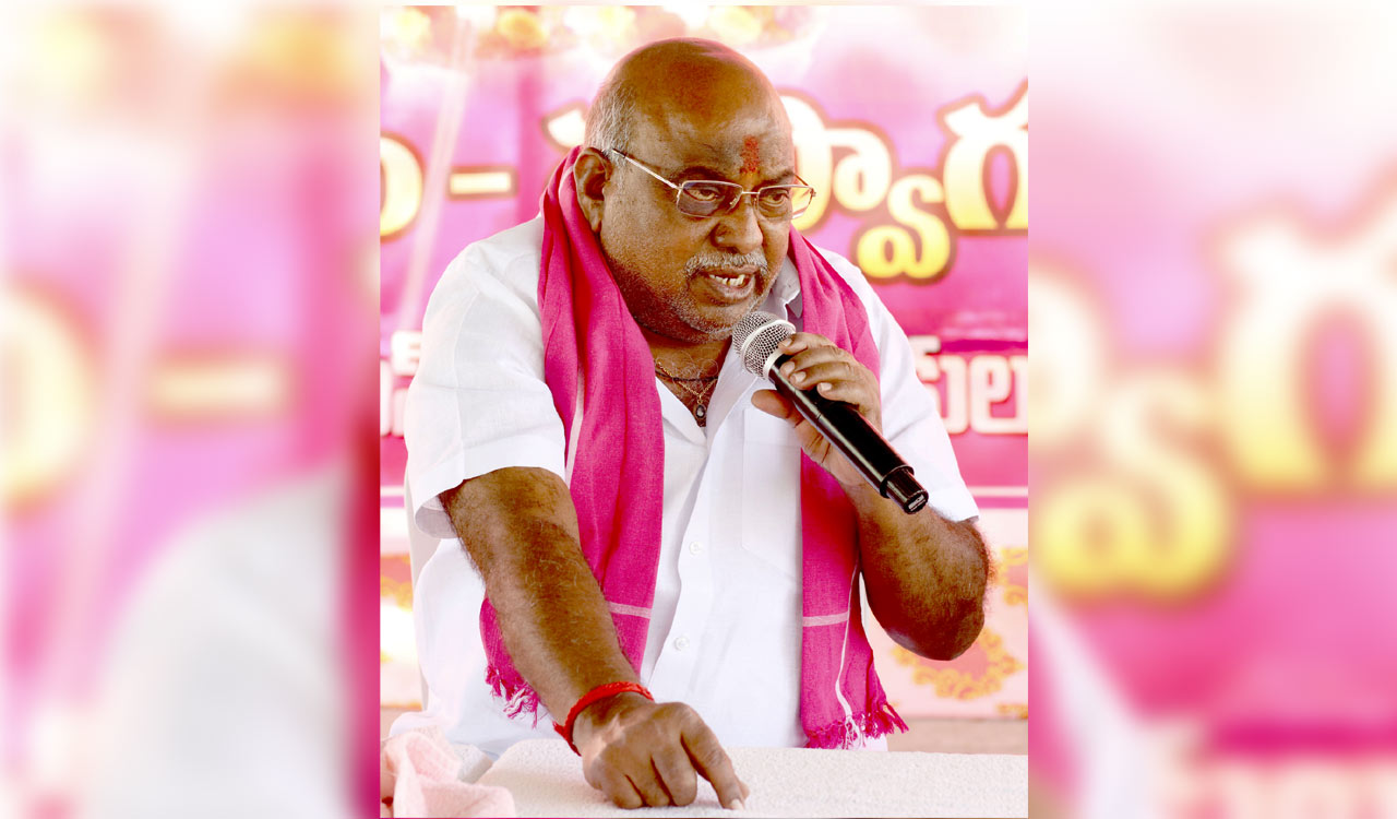 Jogu Ramanna blames Congress’ anti-farmer policies for agrarian crisis