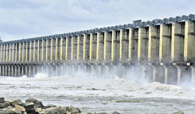 BRS pressure forces Congress government to seek Karnataka water release