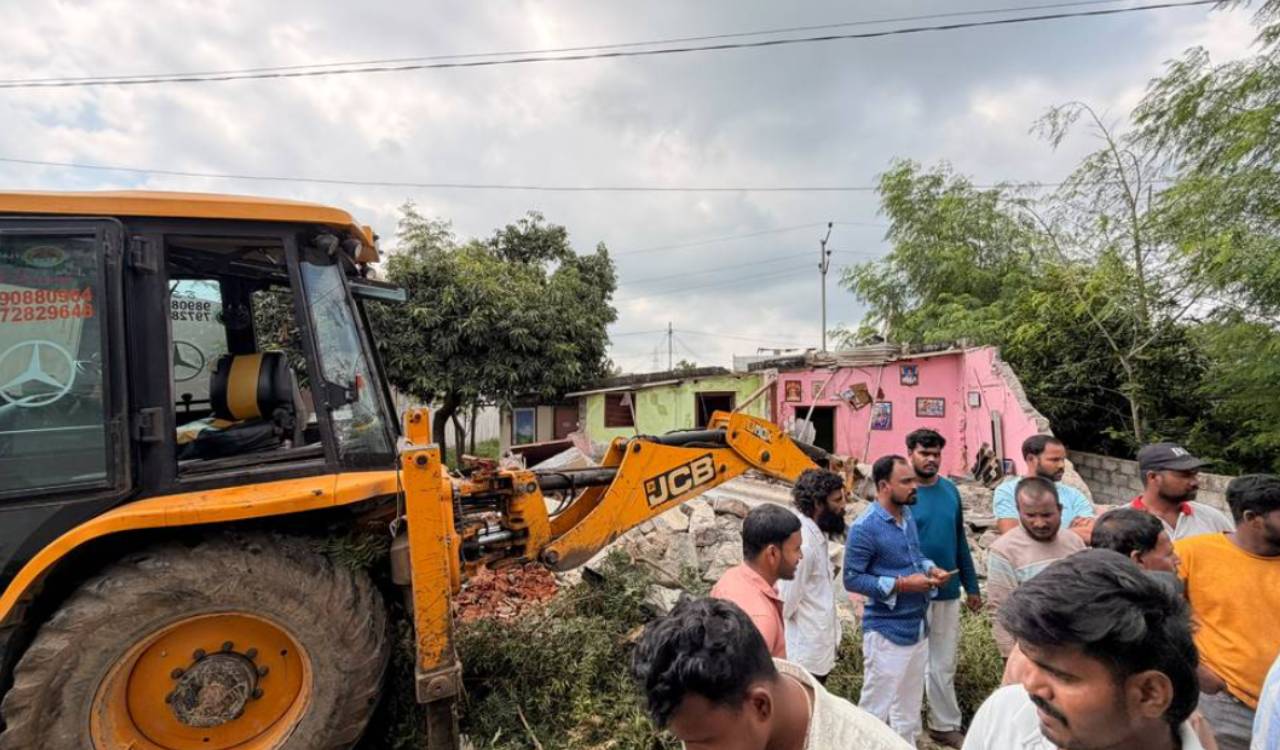 Temple demolition sparks protest in Sangareddy’s Kandi mandal