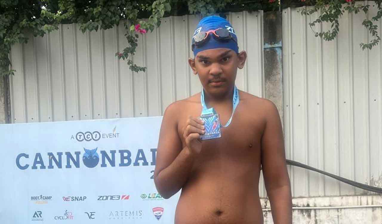 Hyderabad para-swimmer Karthik Agneya wins Cannonball Swimathon gold