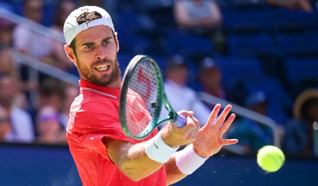 Khachanov stuns Auger-Aliassime to reach US Open third round