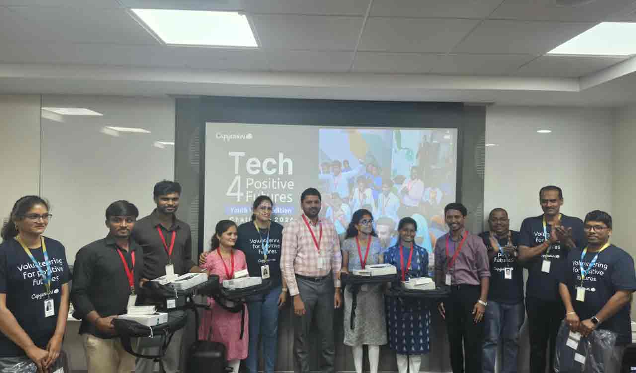 MLRIT students win second, third prizes at Capgemini hackathon