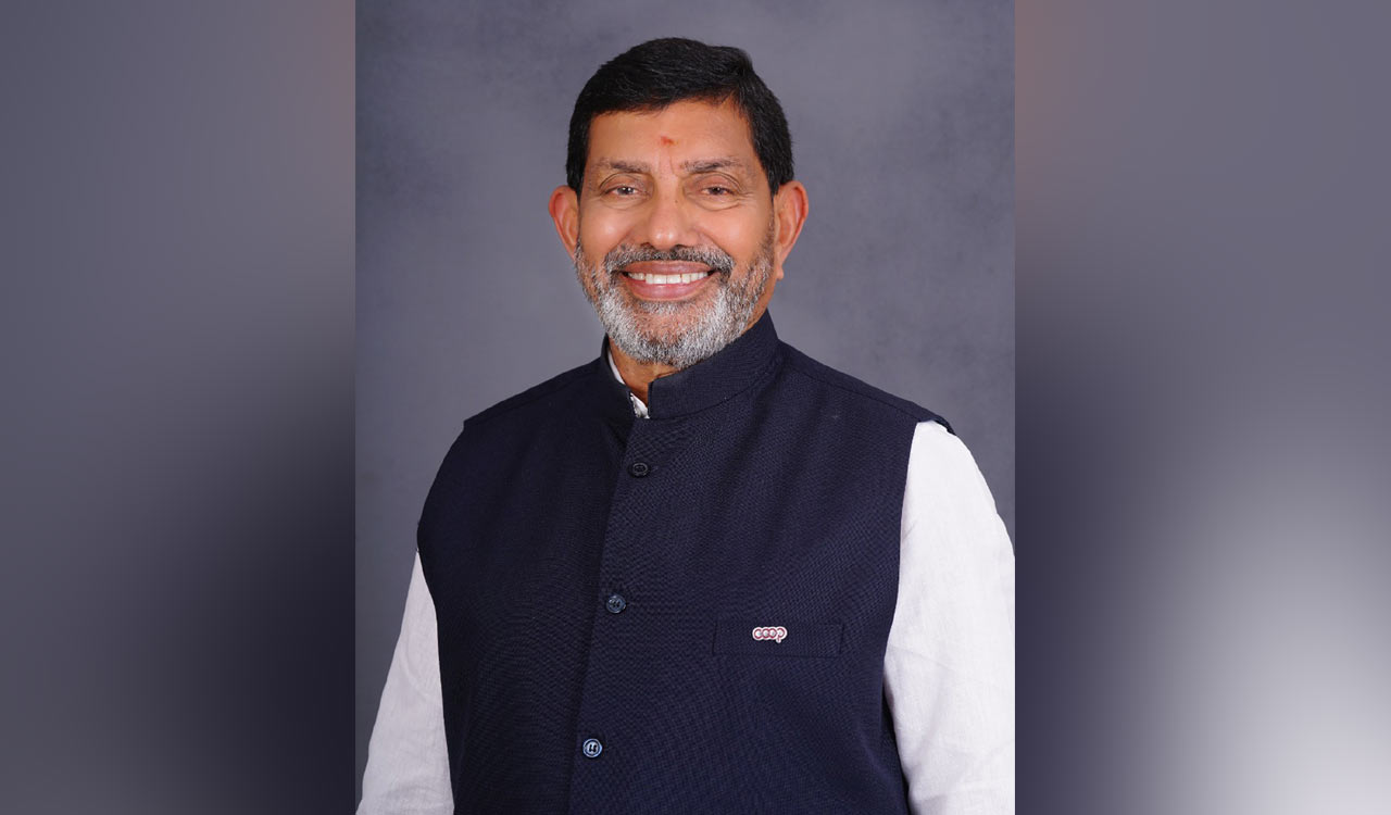 NAFSCOB chief Ravinder Rao sends legal notice to Revanth Reddy over Assembly remarks