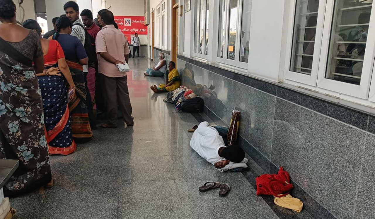 Sanitary workers protest at Telangana Secretariat over pending salaries