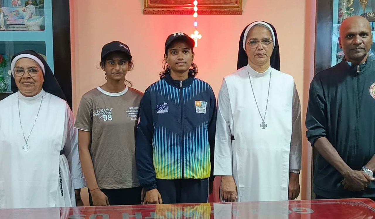 Mancherial student selected for south zone athletic meet in Puducherry