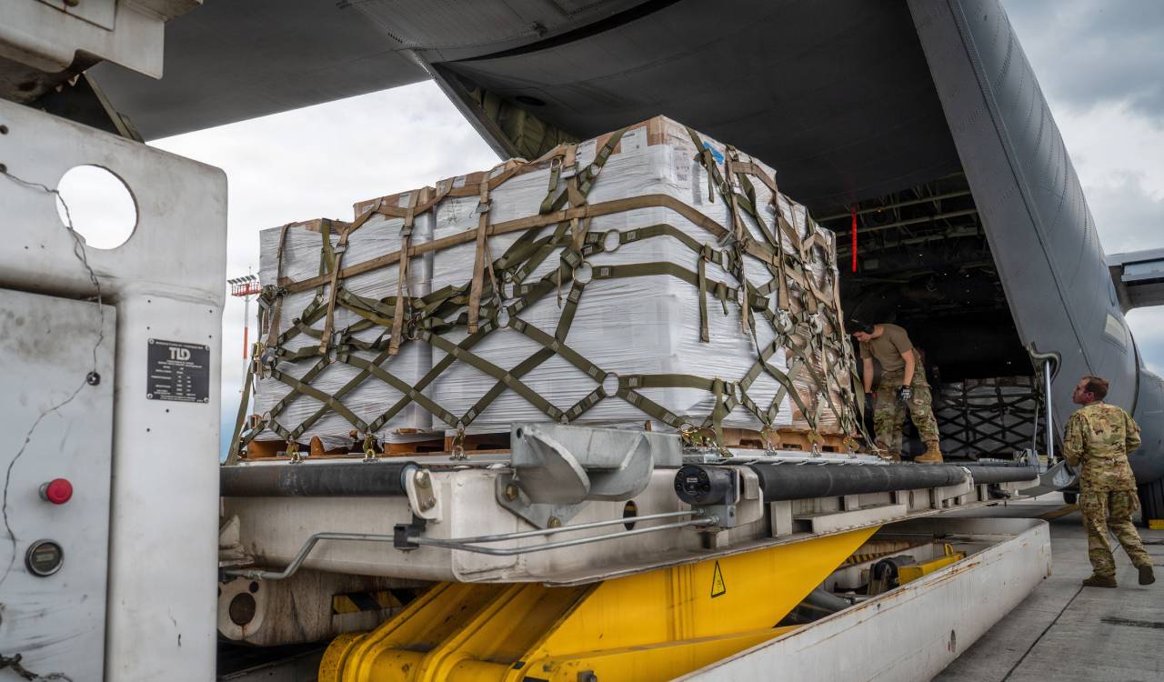 US military joins Nepal flood relief as death toll crosses 1,300