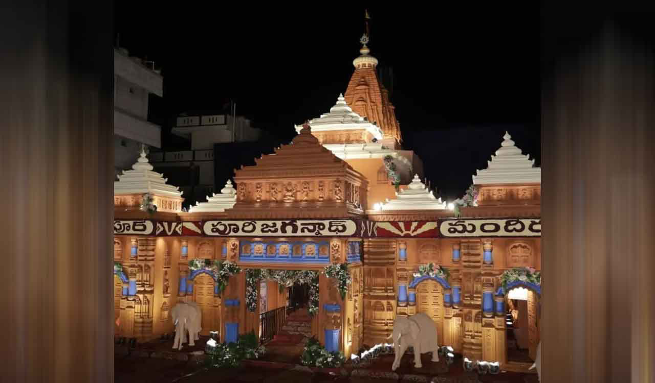 Hyderabad’s Balapur Ganesh pandal recreates iconic Puri Jagannath Temple