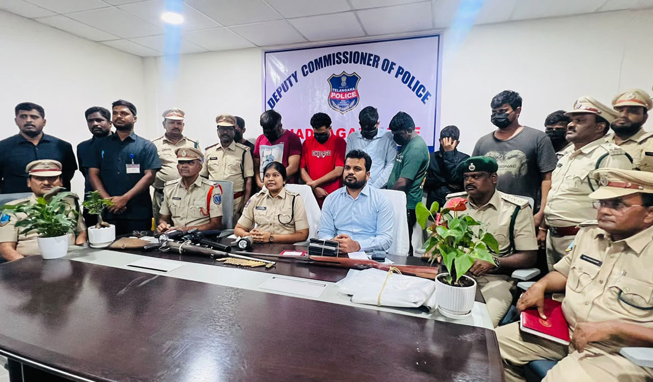 Nine held with blackbuck meat, rifle near Hyderabad