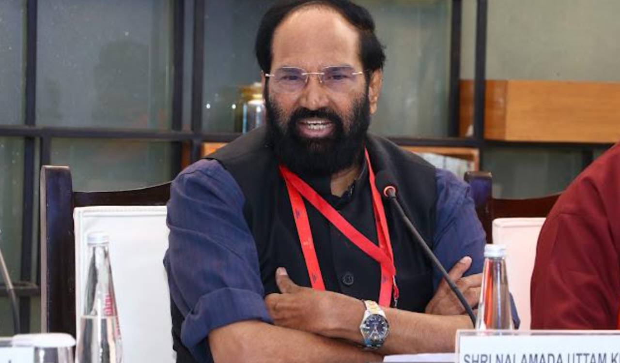 Uttam showcases Telangana model, presses for unified national water security framework at Delhi summit