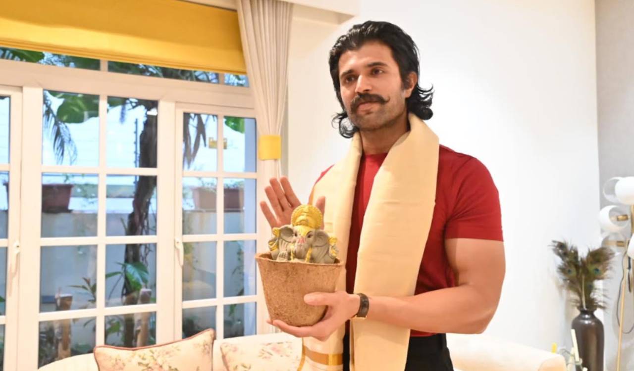 Vijay Deverakonda urges clay idols for pollution-free Ganesh Chaturthi