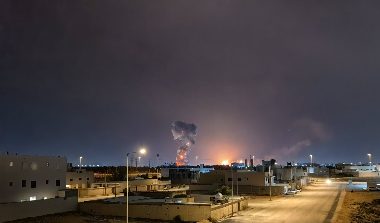 Houthis claim attacks on Riyadh, Yanbu as Saudi tensions escalate