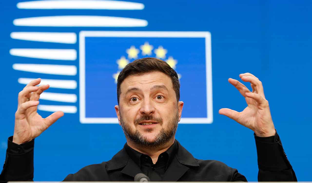 Zelensky says Ukraine ready to halt strikes if Russia does the same