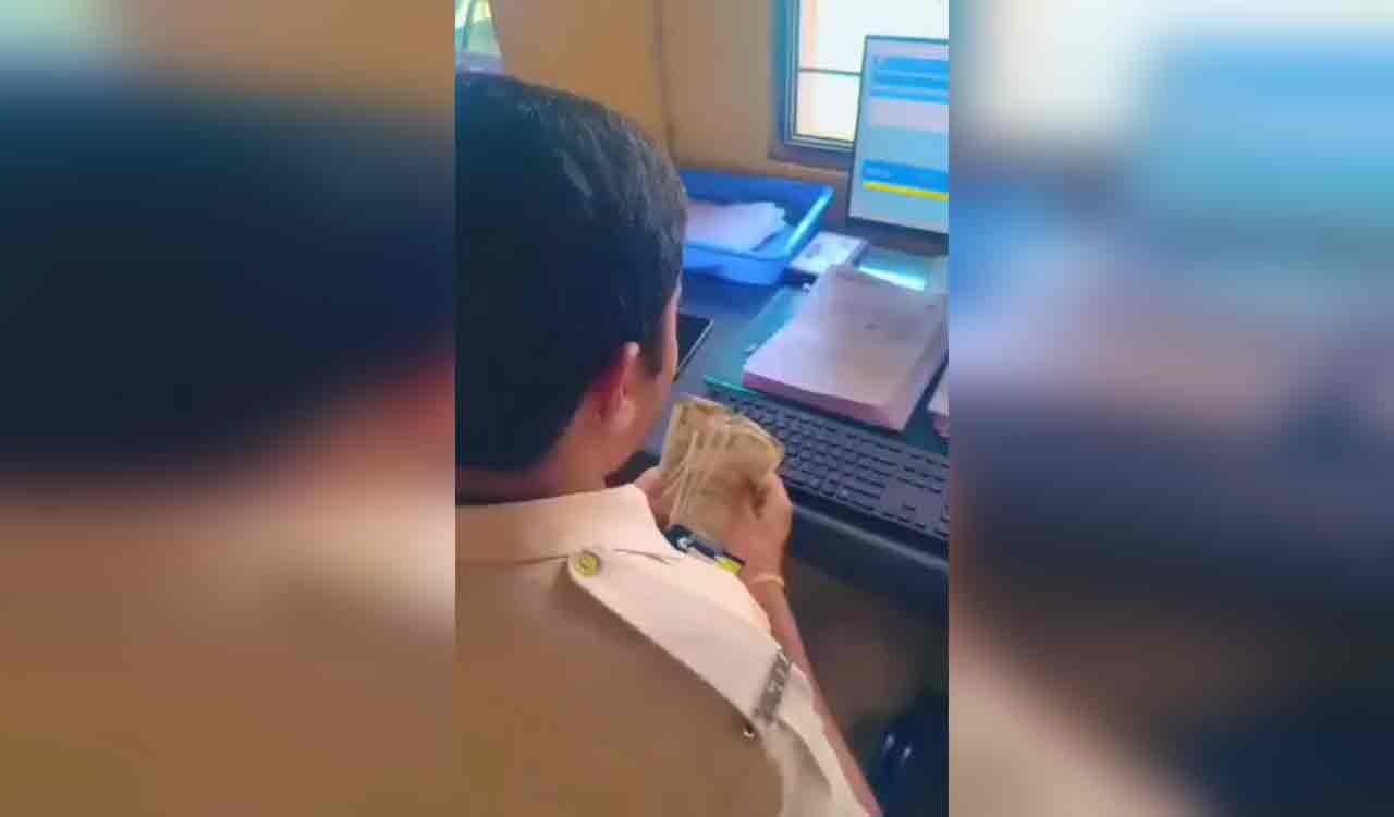 Bandlaguda RTO constable suspended after cash-counting video goes viral