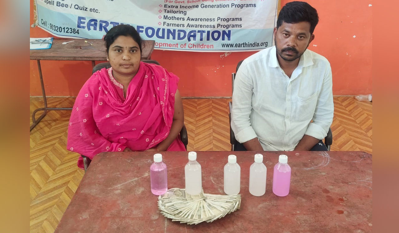 ACB nabs panchayat secretary accepting Rs 15,000 bribe in Siddipet