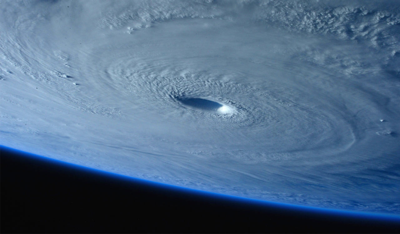 Andhra Pradesh prepares for possible cyclone landfall on October 28