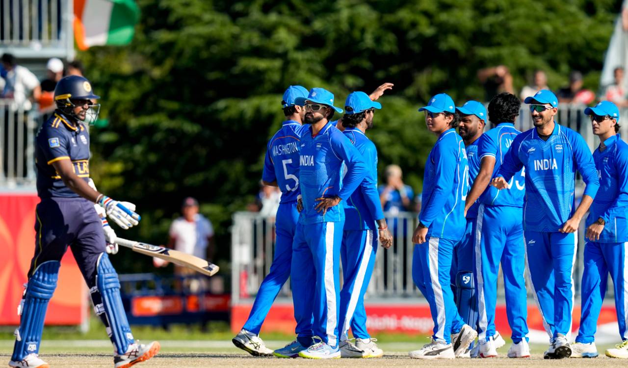 Asian Games: India thrash SL by 124 runs to storm into final, Pakistan await