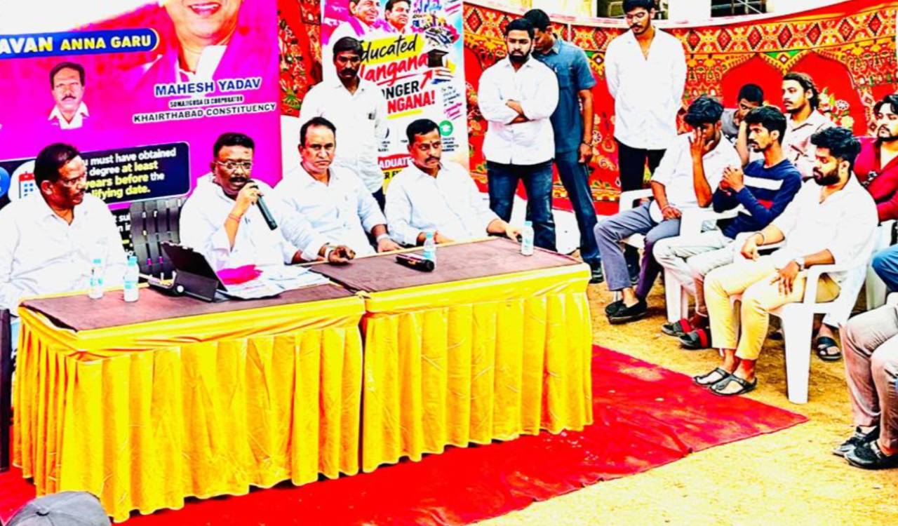 Register as voters, mobilise against Congress policies: BRS MLC Dasoju Sravan to graduates
