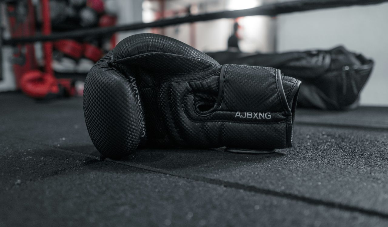 Boxing federation meeting focuses on athletes amid leadership row
