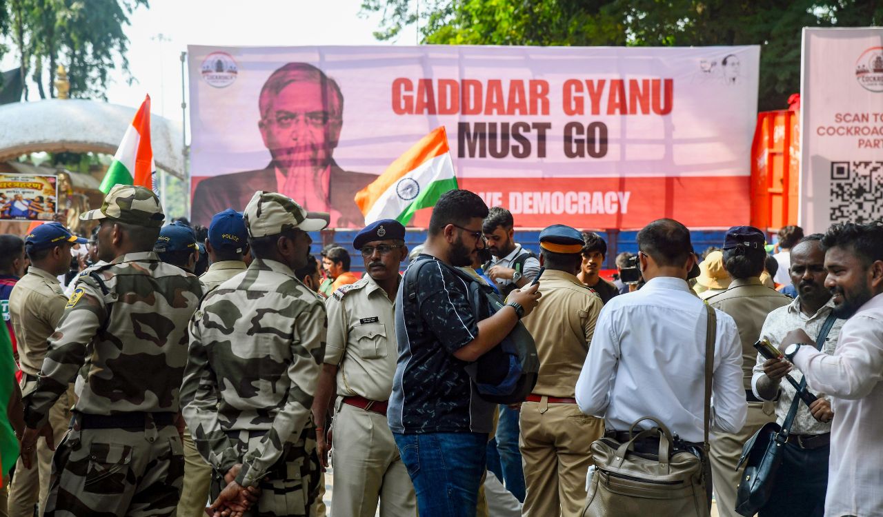 Memes, slogans and celebrity support mark CJP protest at Mumbai’s Shivaji Park