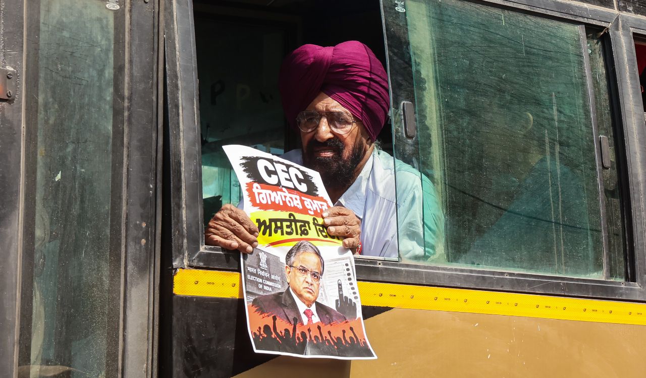 Delhi police detain around 1,000 protesters ahead of CJP agitation