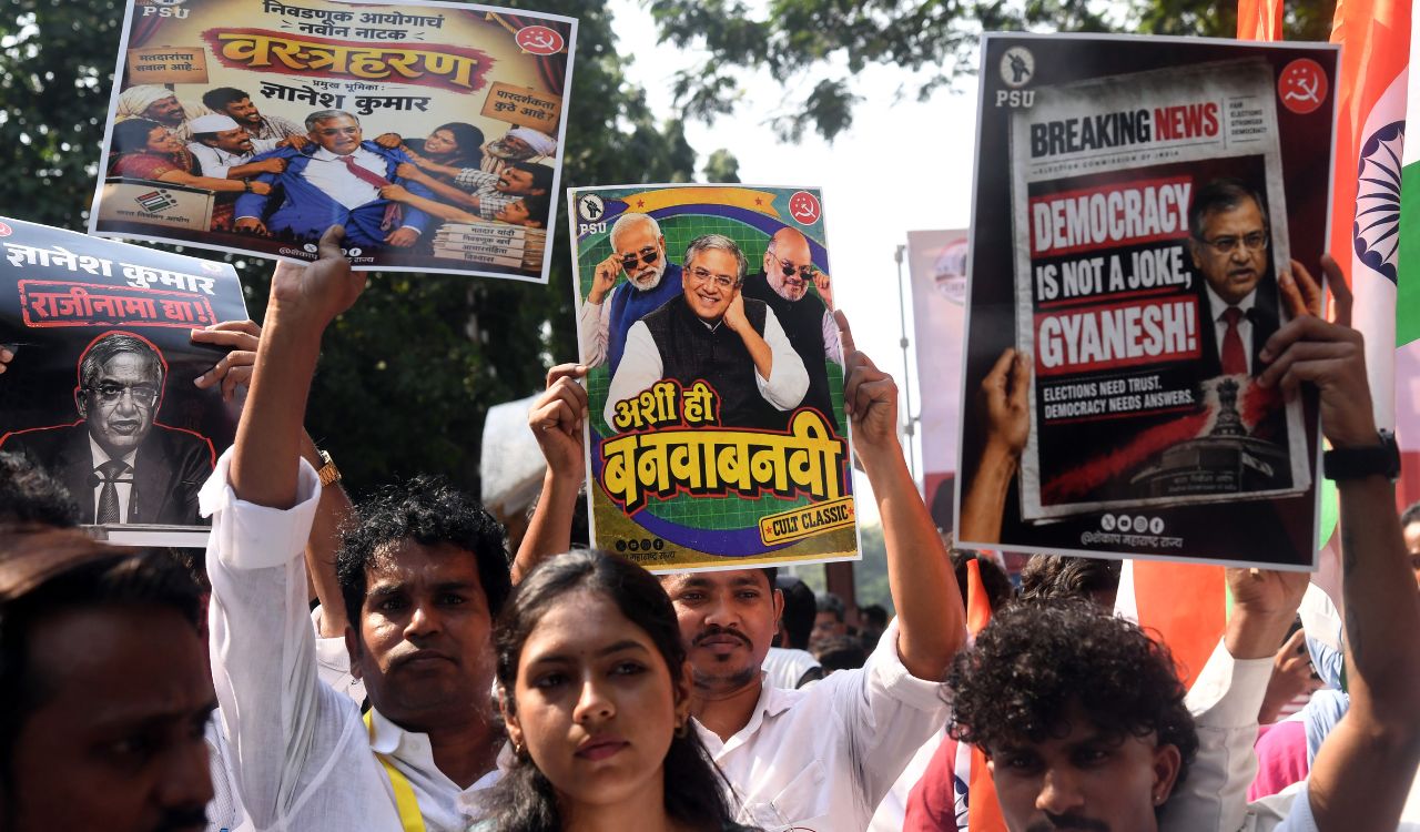 Memes, slogans and celebrity support mark CJP protest at Mumbai’s Shivaji Park