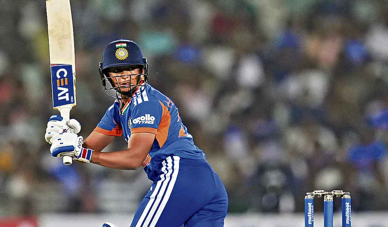 Harmanpreet Kaur, Deepti Sharma centuries power India to ODI series win over Zimbabwe