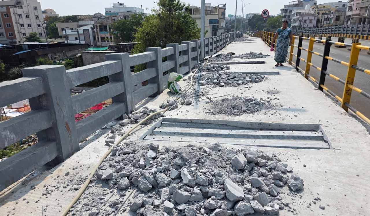 Hyderabad: Freshly laid footpaths on Moosarambagh bridge dug up for cable work
