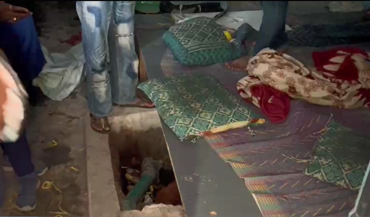 Hyderabad: HYDRAA uncovers illegal borewell hidden under mattress in Madhapur bedroom