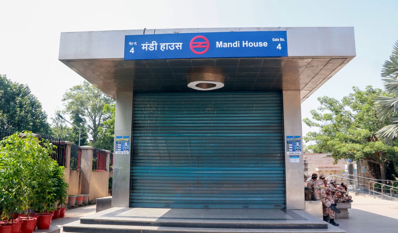 Delhi closes 57 Metro stations, suspends mobile internet ahead of CJP protest