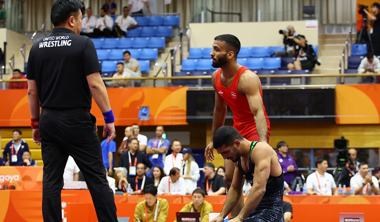 Asian Games: Wrestling: Sujeet Kalkal beats Kudiyev 10-9 for 65kg gold