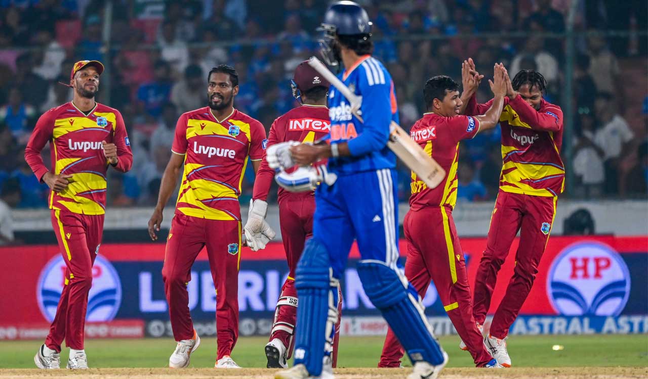 Sunil Gavaskar says Hardik Pandya is irreplaceable, urges India to strengthen bowling