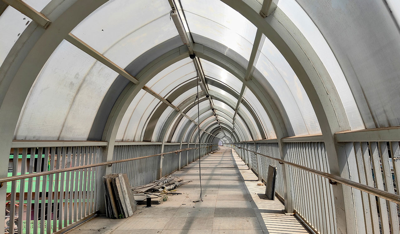 Mehdipatnam pedestrian skywalk likely to open within two months