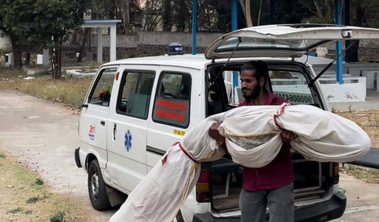Meet Danala Arya Vamshi, the man behind dignified farewells for the unclaimed bodies