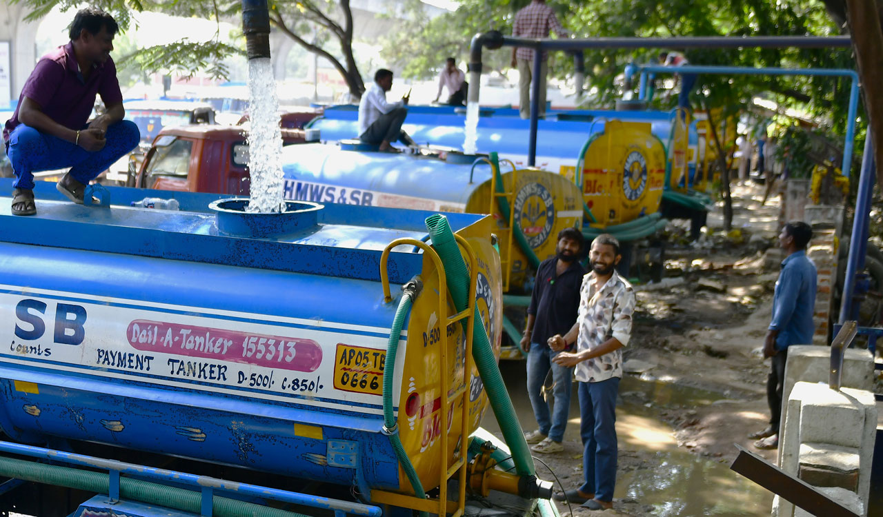 HMWSSB tankers waste thousands of litres of water daily